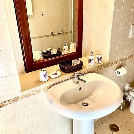 Grottino Holiday home *